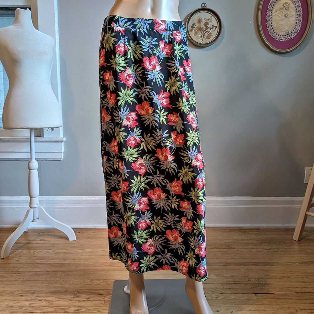 NWT 1990s Sag Harbor Dark Floral Midi Skirt Cottagecore Tropical Size Small